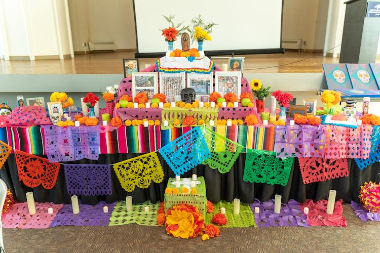 MSU Denver_Dios de los Muertos_Decorated Alter_DSC01202_JG_110222